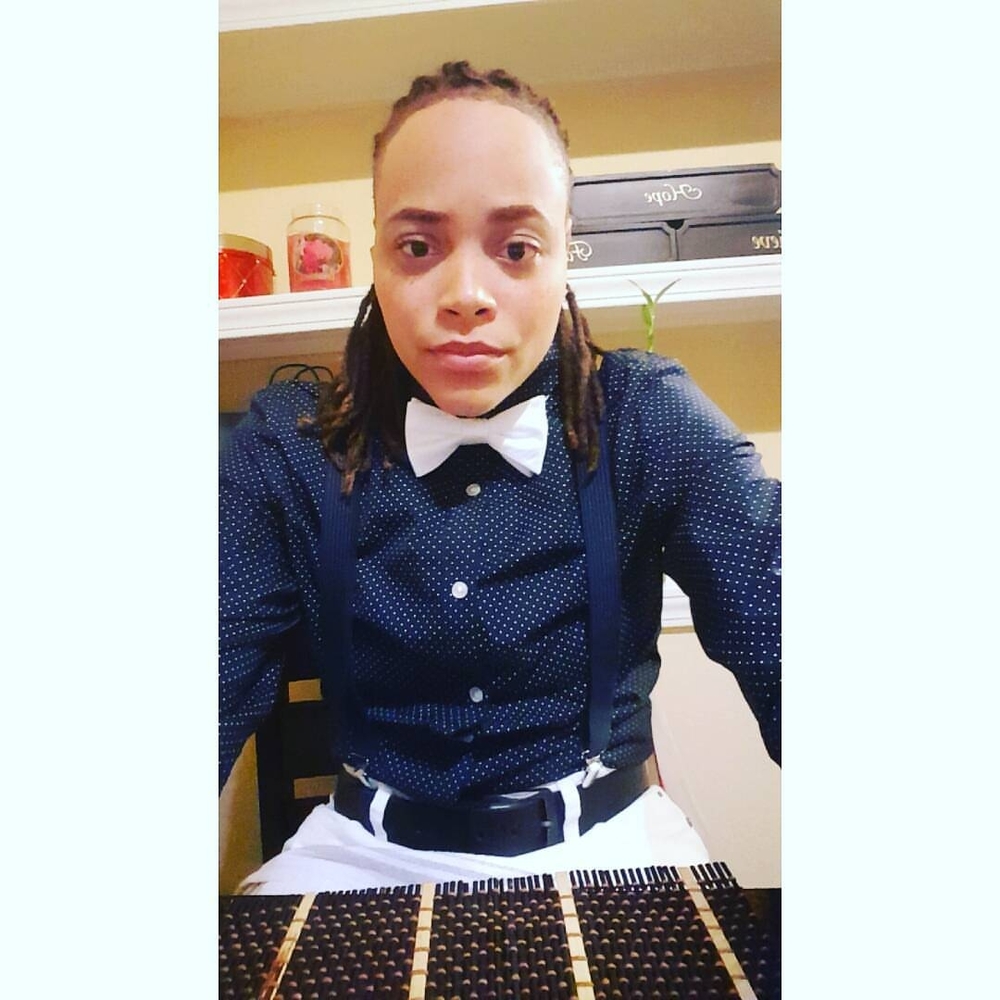 Meet your Posher, Latasha
